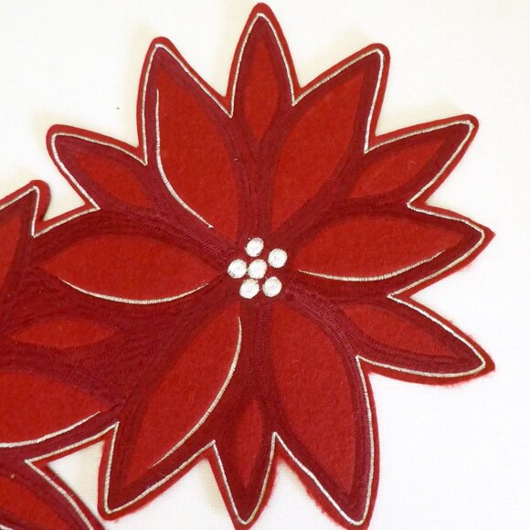 NEW 29” CHRISTMAS POINSETTIA EMBROIDERED WOOL TABLE RUNNER MAT CENTERPIECE - Picture 4 of 10